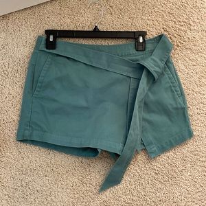 Vineyard Vines Skort